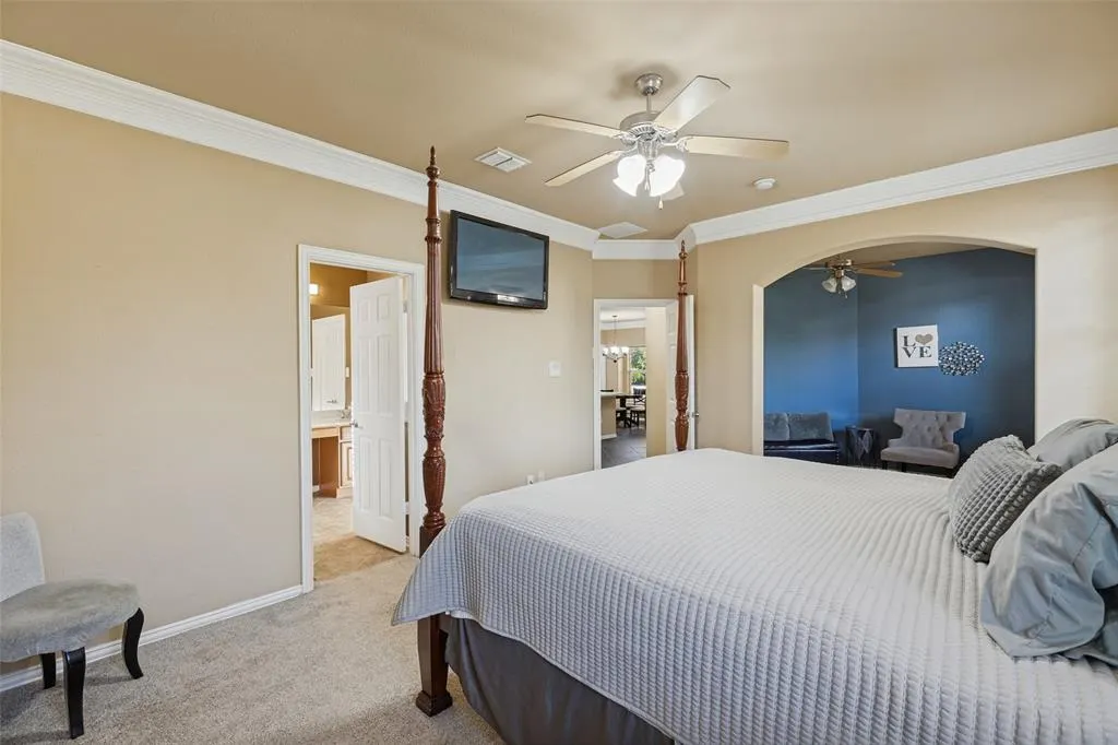 2322 Luscombe Lane