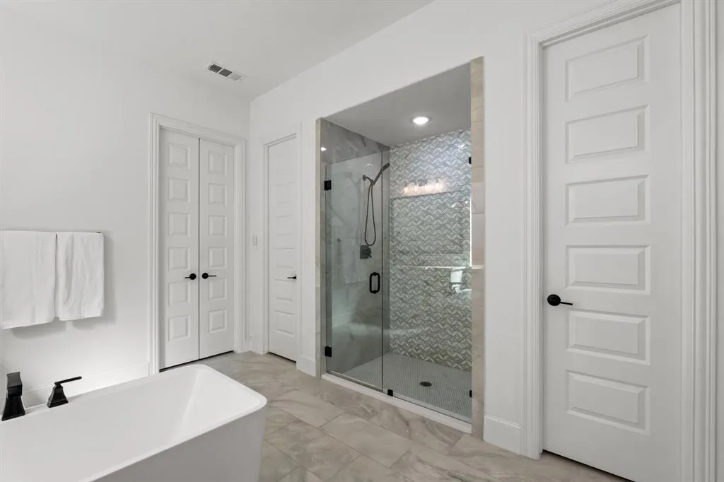 2541 Forestbrook Drive
