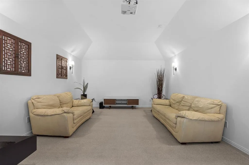 2541 Forestbrook Drive