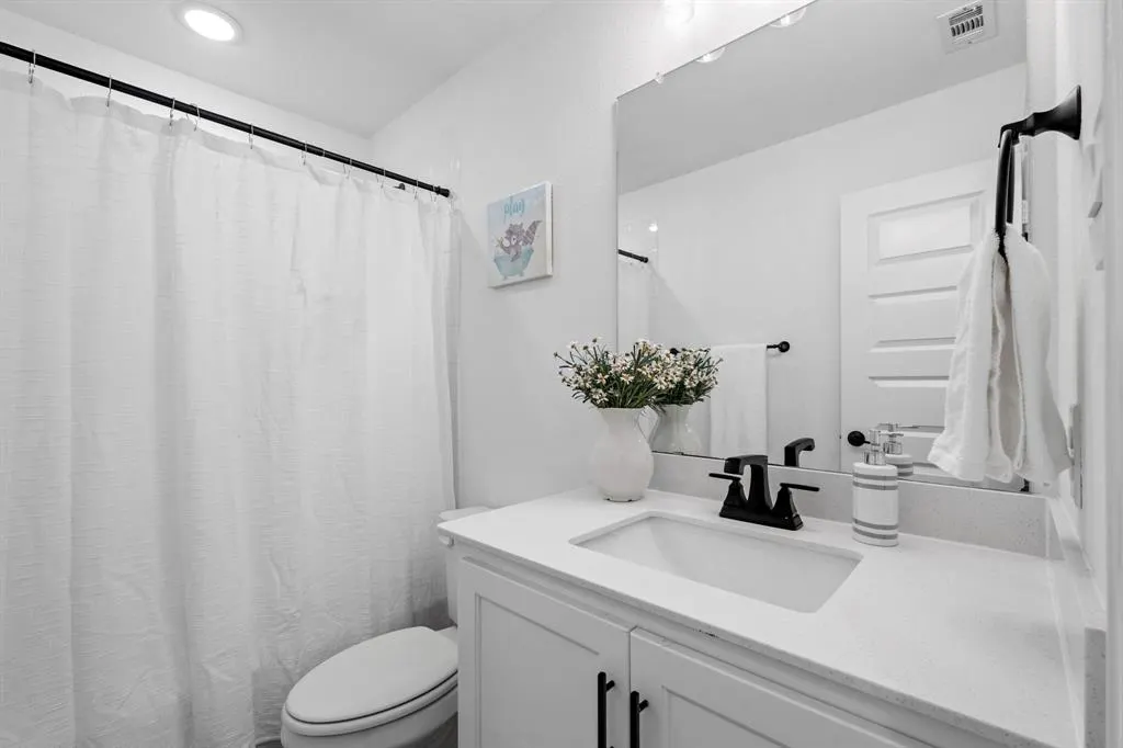 2541 Forestbrook Drive