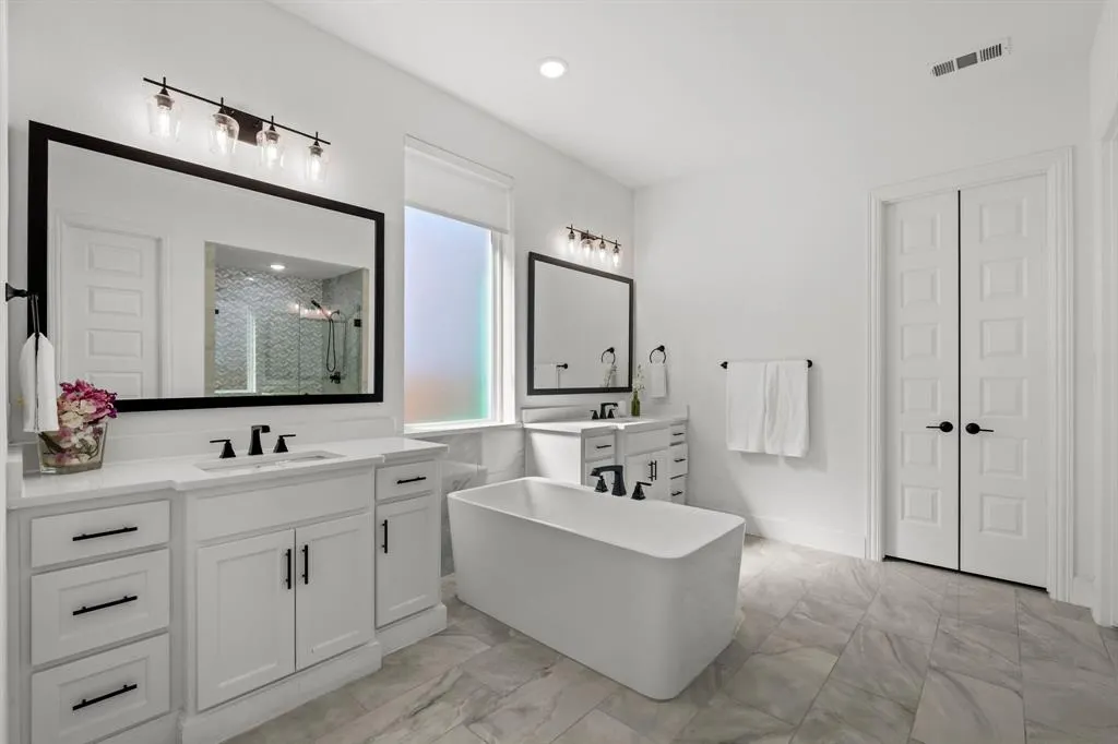 2541 Forestbrook Drive