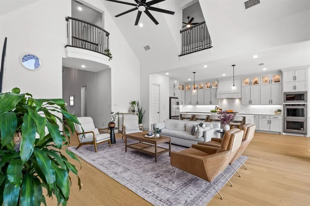 2541 Forestbrook Drive