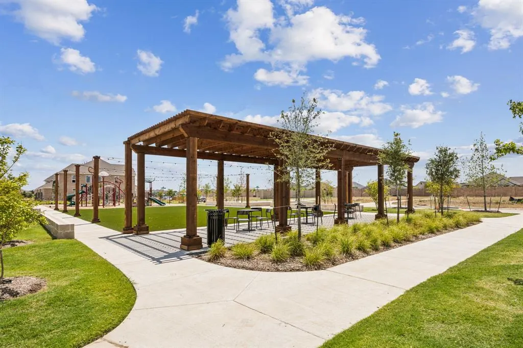 1212 Verbena Way