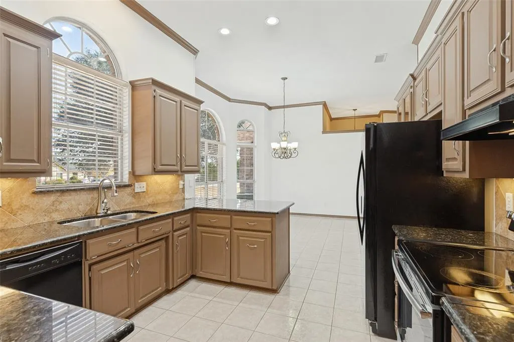 1249 Chandler Circle
