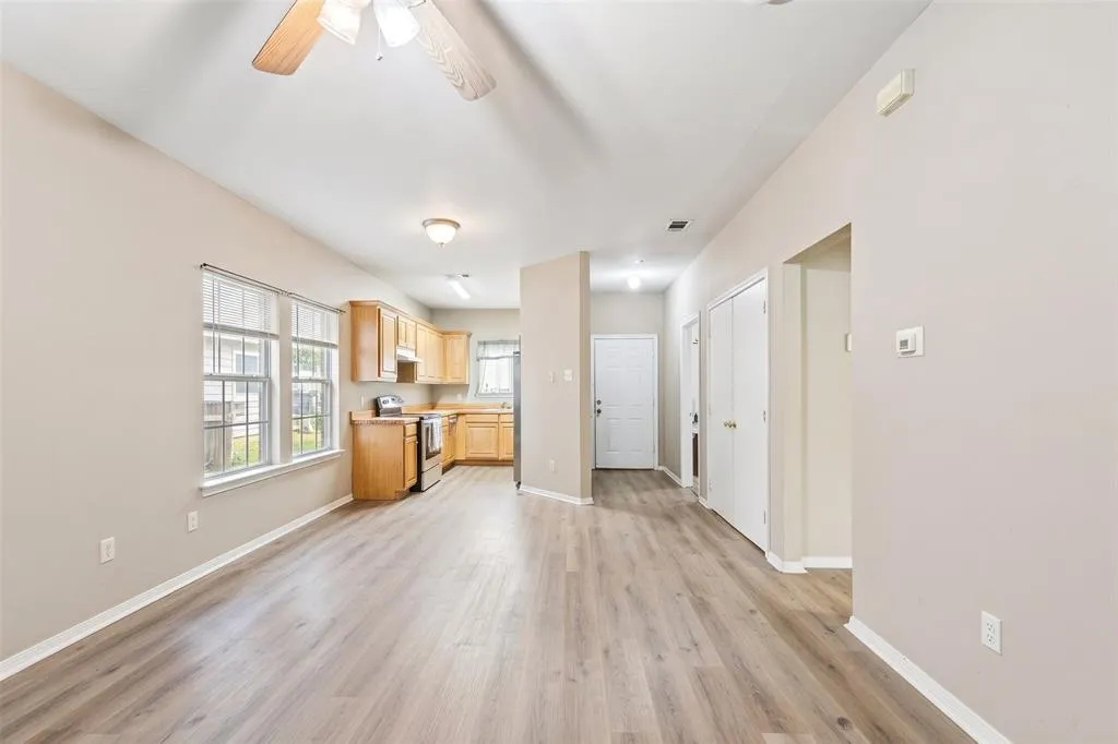 5959-5961 Robinwood Lane