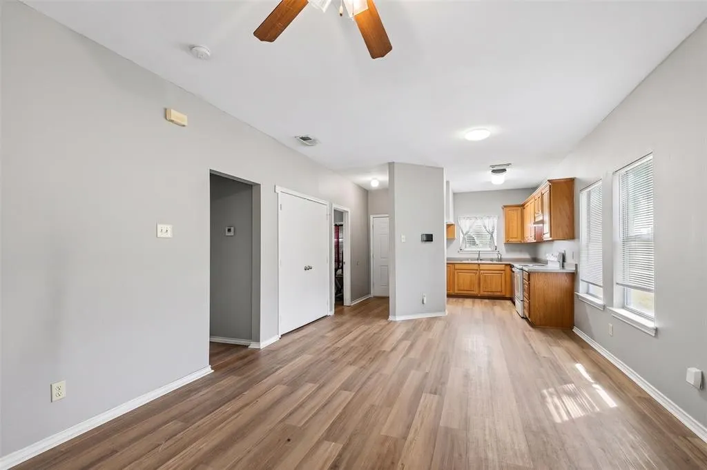 5959-5961 Robinwood Lane