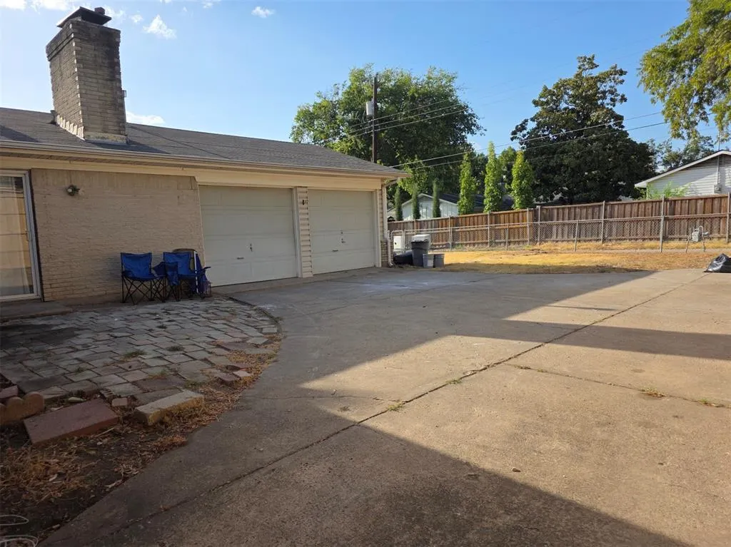 714 Timberlake Circle
