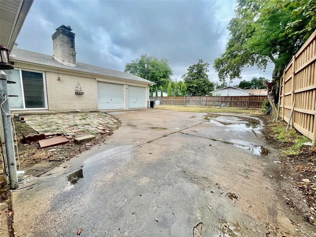 714 Timberlake Circle