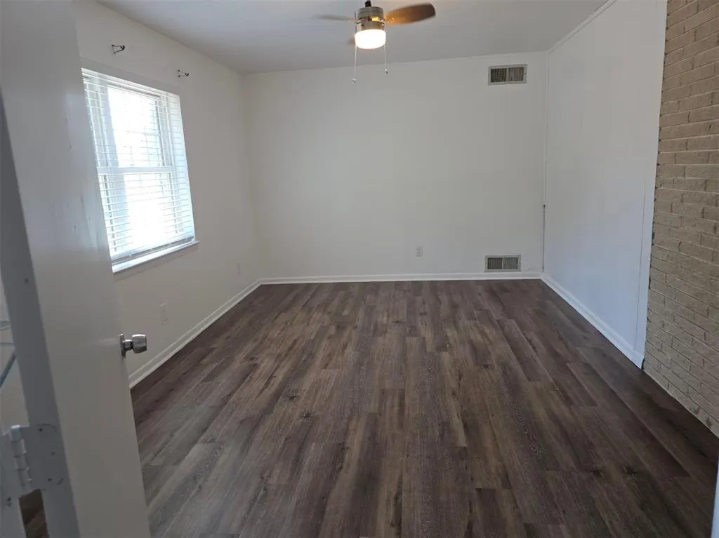 714 Timberlake Circle