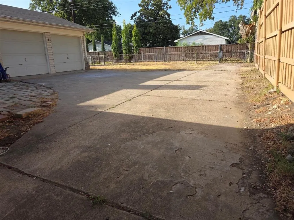714 Timberlake Circle