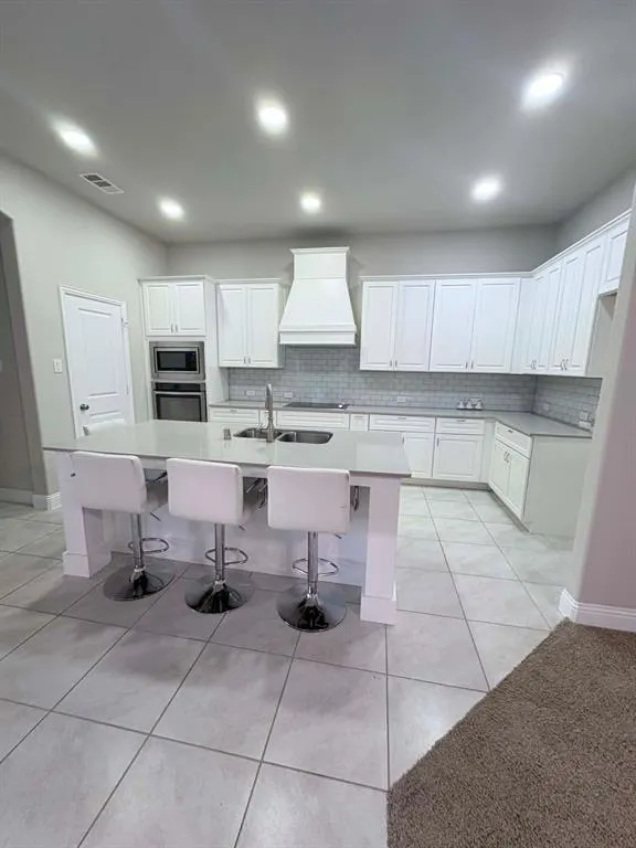 1316 Hudson Lane