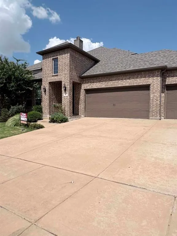 1316 Hudson Lane