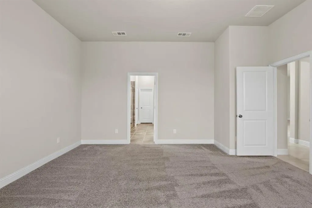 1316 Hudson Lane