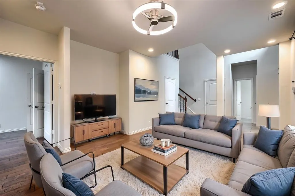 878 Merino Drive