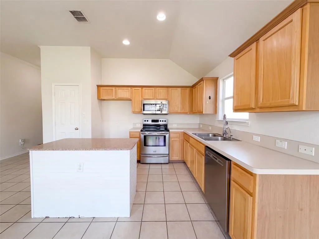 804 Bamboo Drive