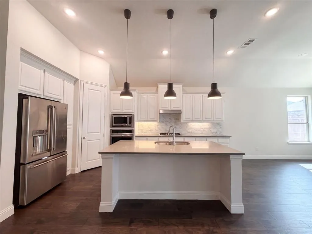 16204 Cullen Park Way