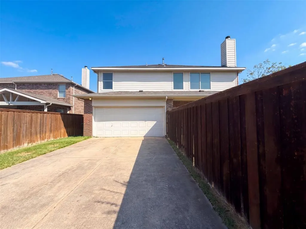 1304 Grapevine Drive