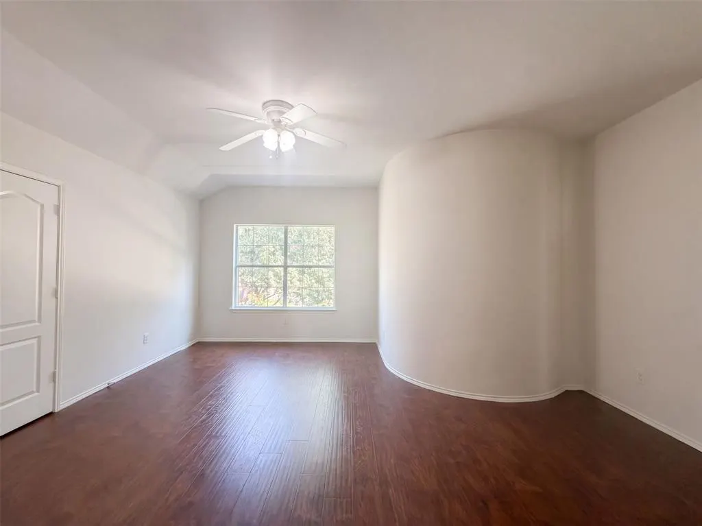 1304 Grapevine Drive