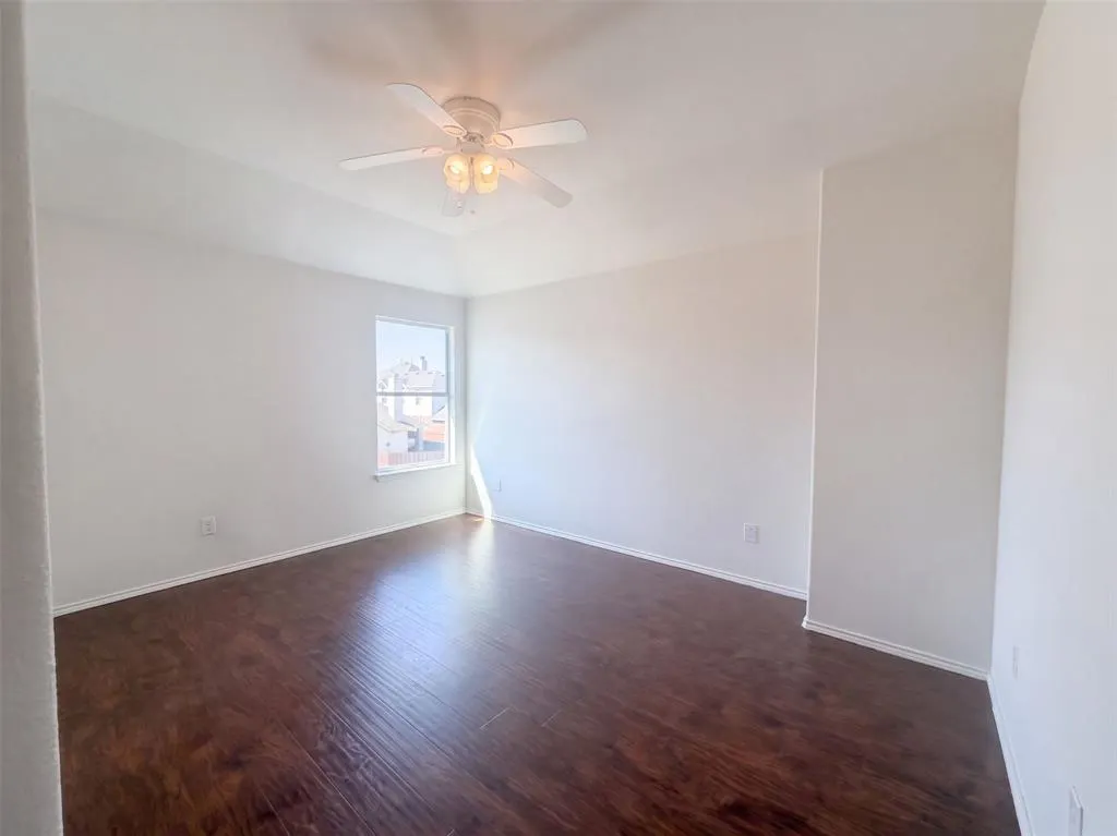 1304 Grapevine Drive