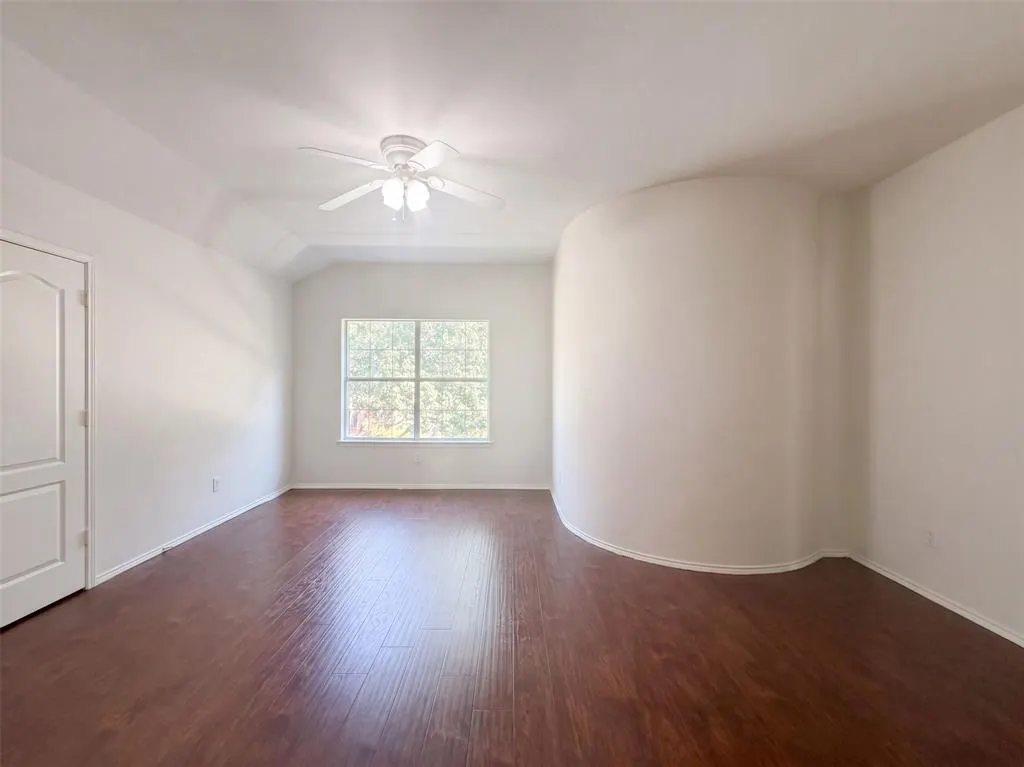 1304 Grapevine Drive