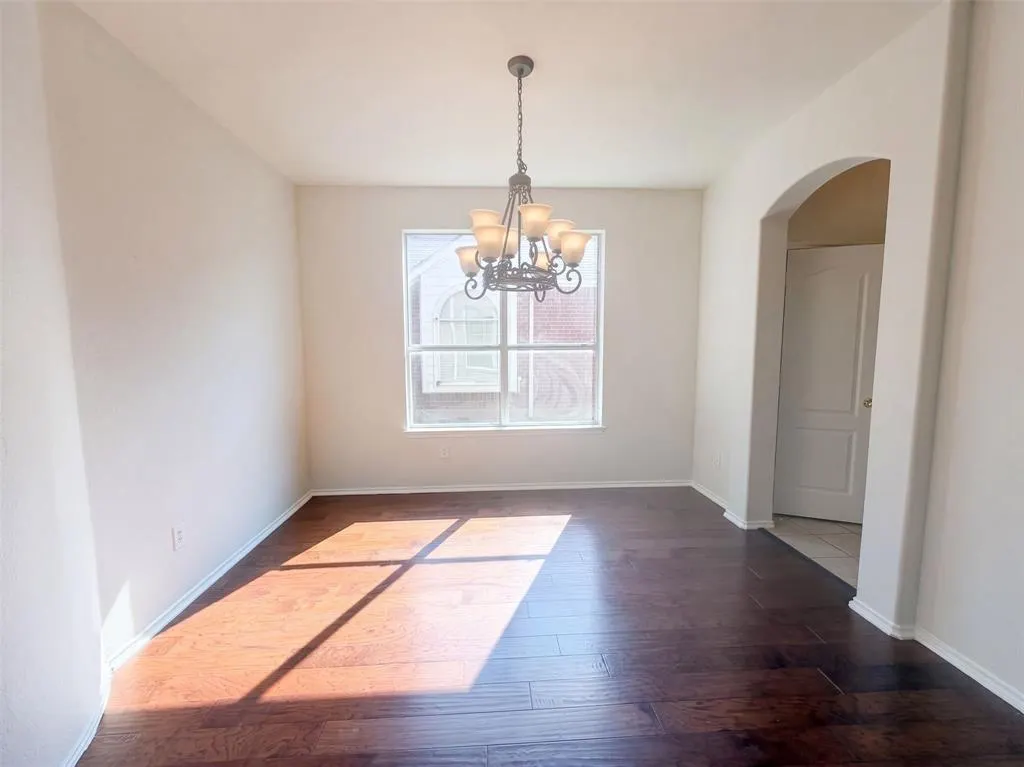 1304 Grapevine Drive