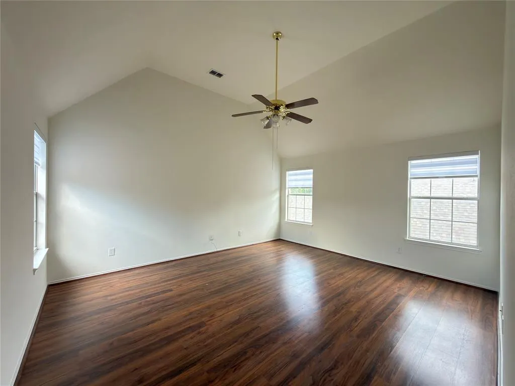 1328 Comanche Drive