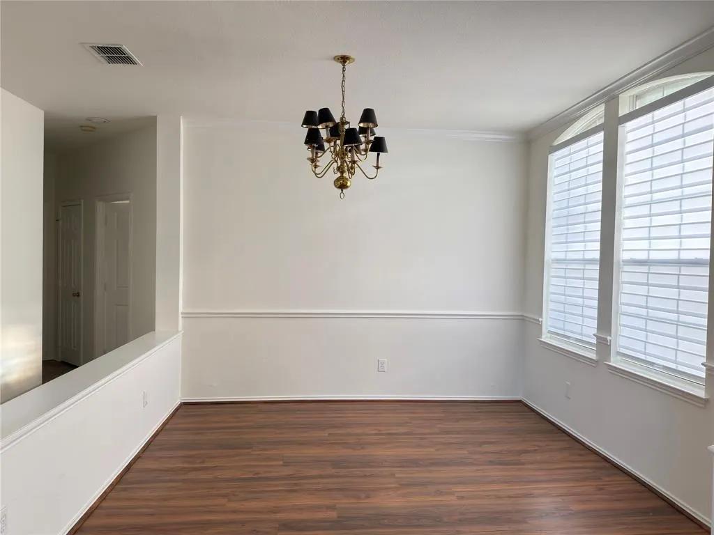 1328 Comanche Drive