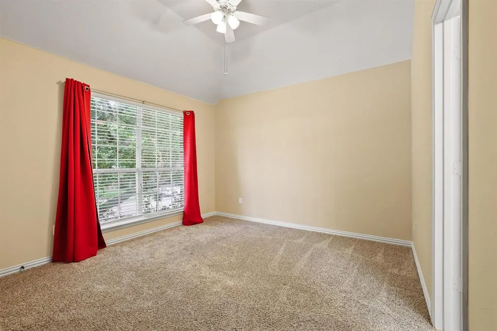 2986 Marlow Lane