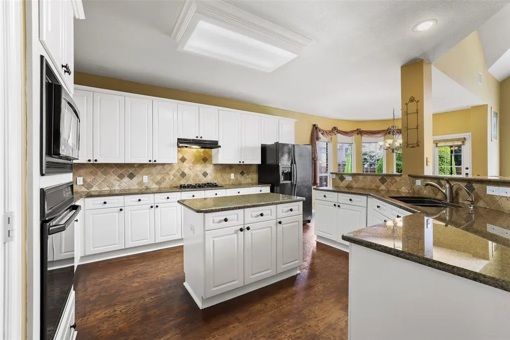 2986 Marlow Lane