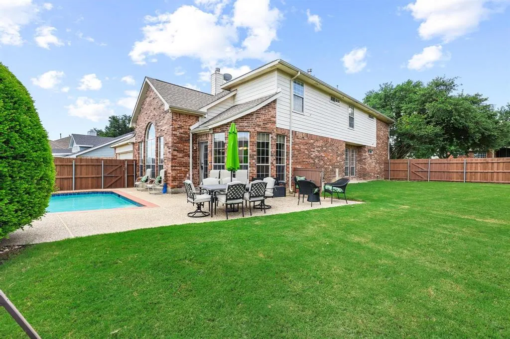 2986 Marlow Lane