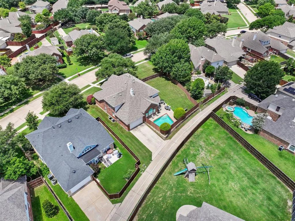 2986 Marlow Lane