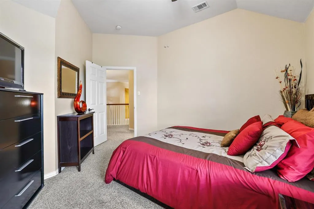 2986 Marlow Lane
