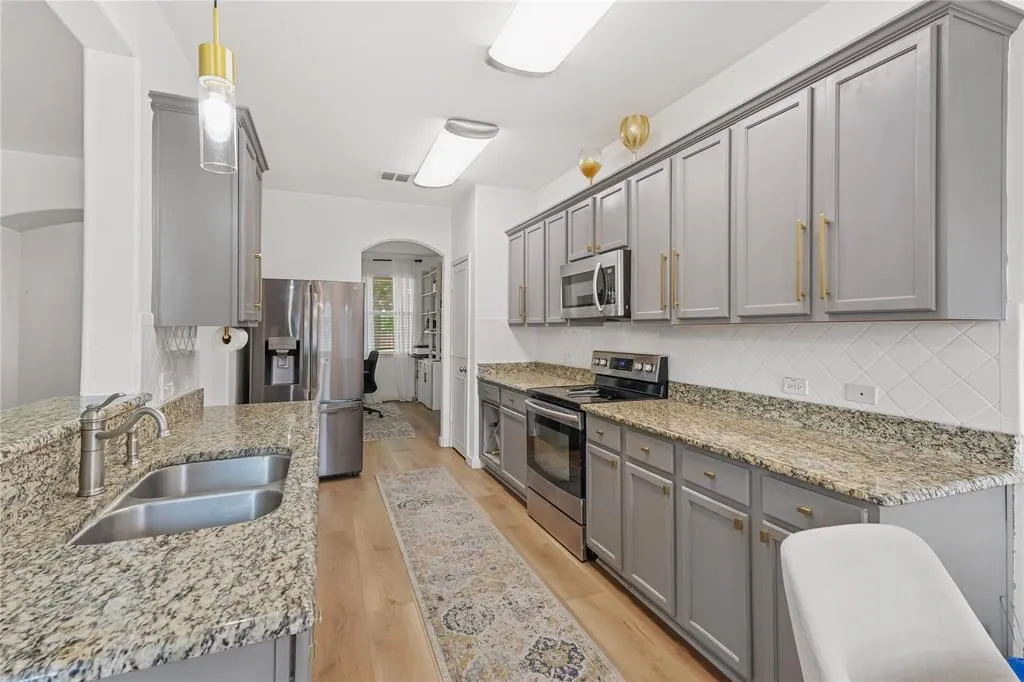 1006 Partridge Dr