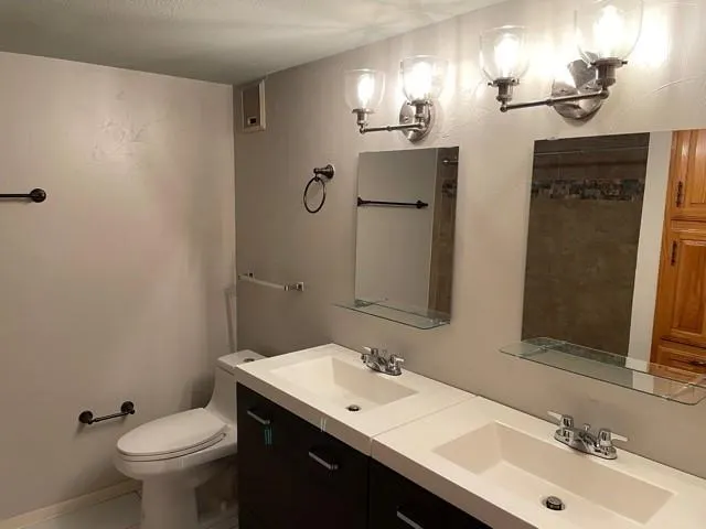 336 Melrose Drive #21C
