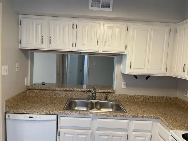 336 Melrose Drive #21C