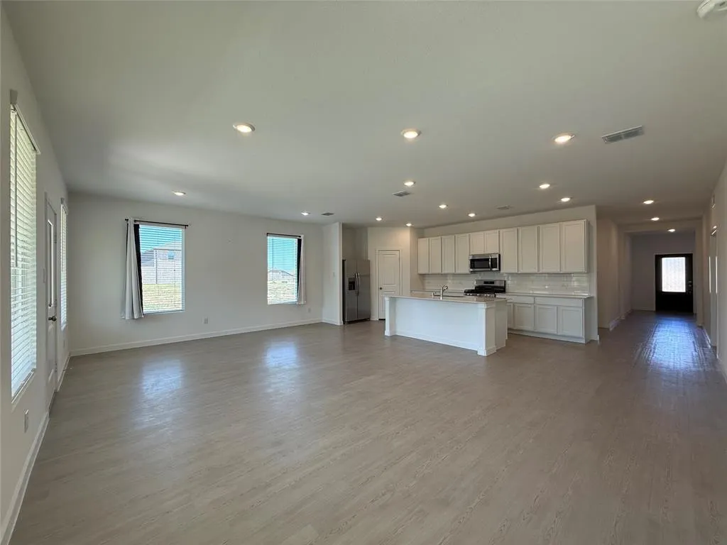 3025 Timber Ridge Drive