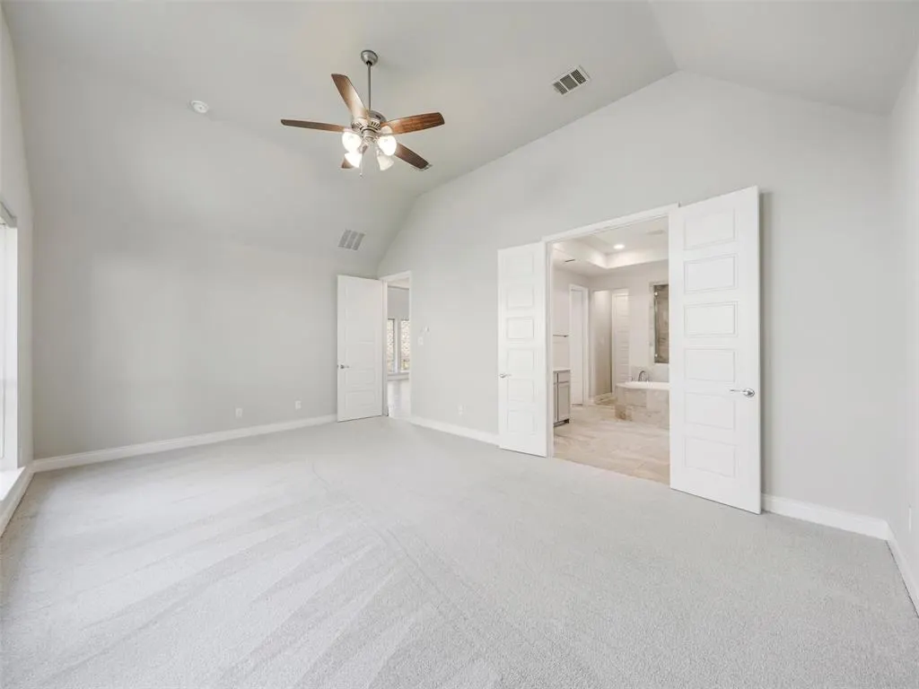3240 Lexington Drive