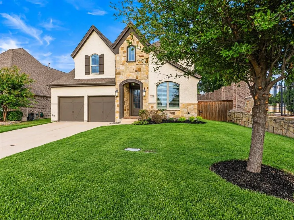 3240 Lexington Drive