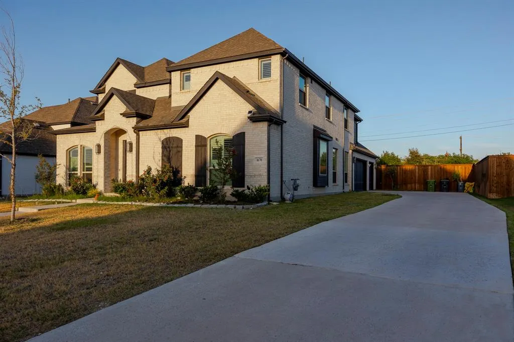 1670 Mcmaster Lane