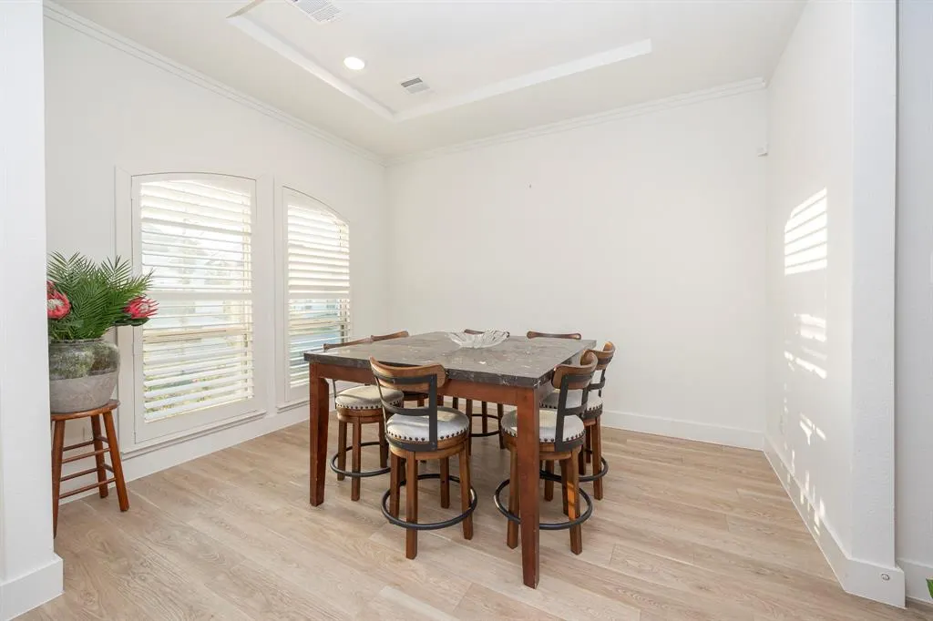 1670 Mcmaster Lane