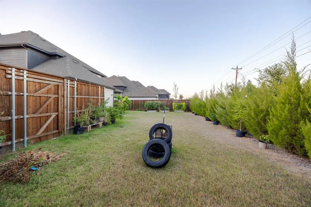 1670 Mcmaster Lane