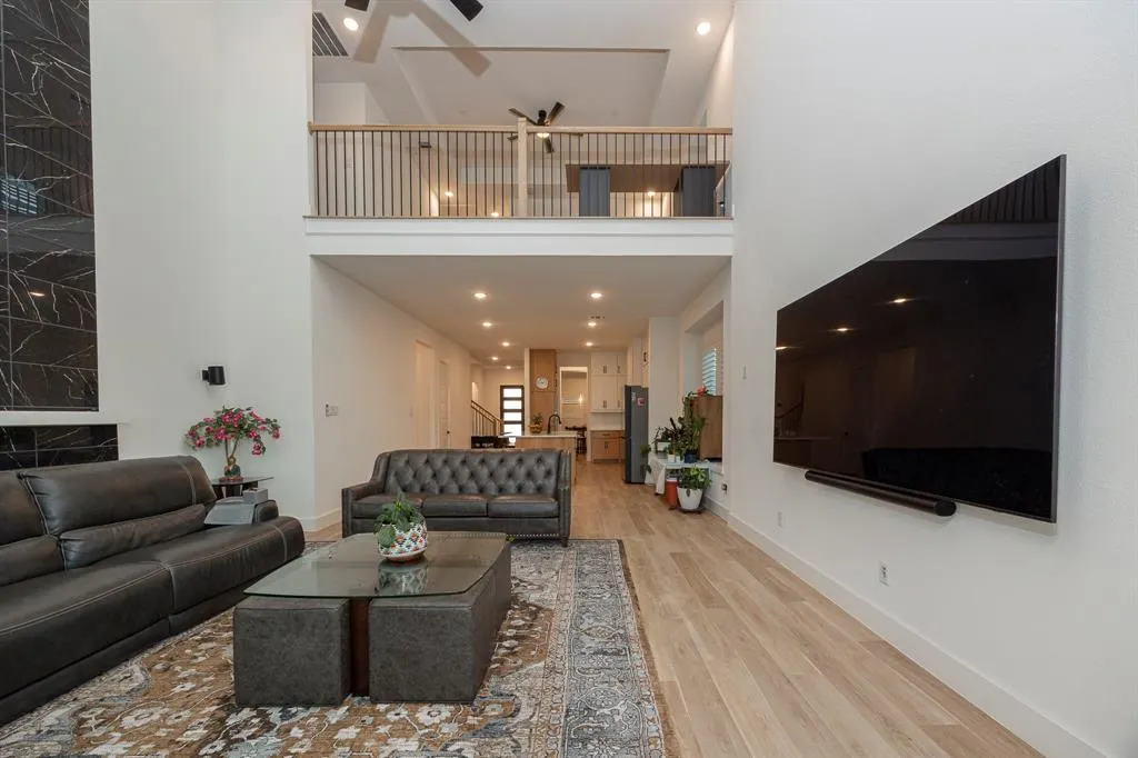 1670 Mcmaster Lane