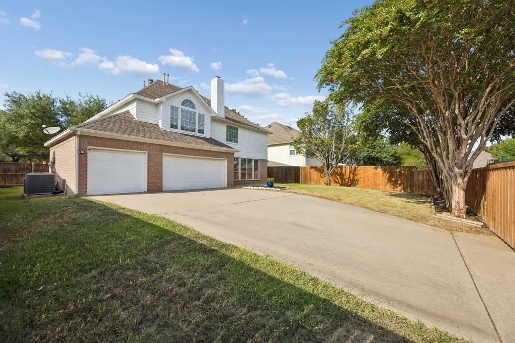 4424 Courtney Lane