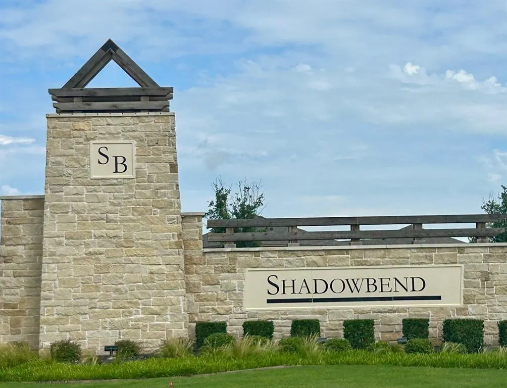 2008 Meadow Drive