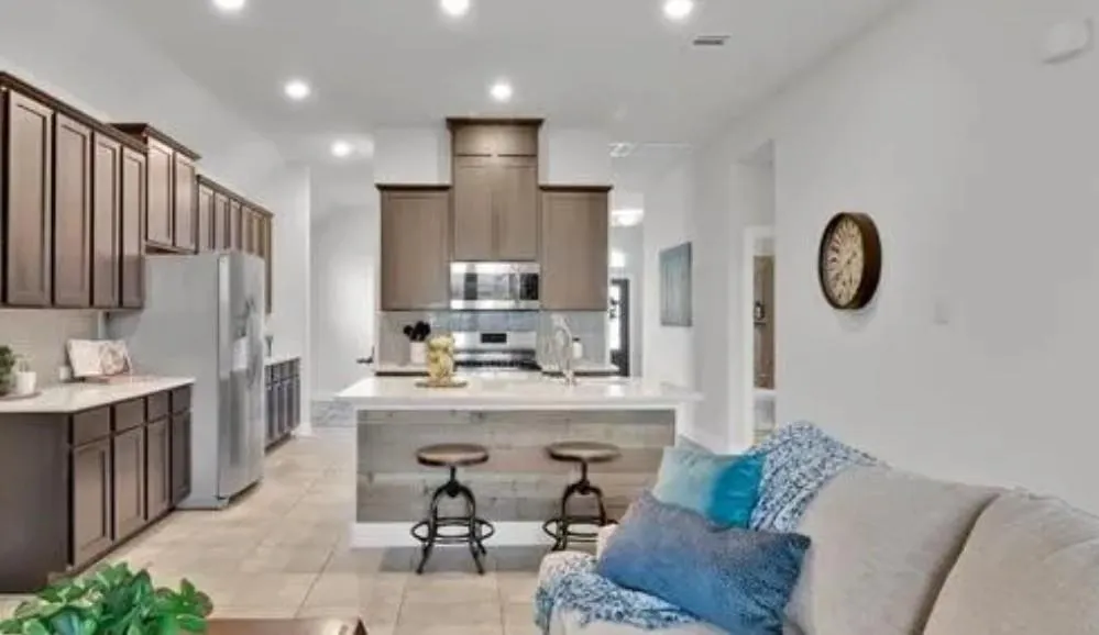 10905 Aledo Lane
