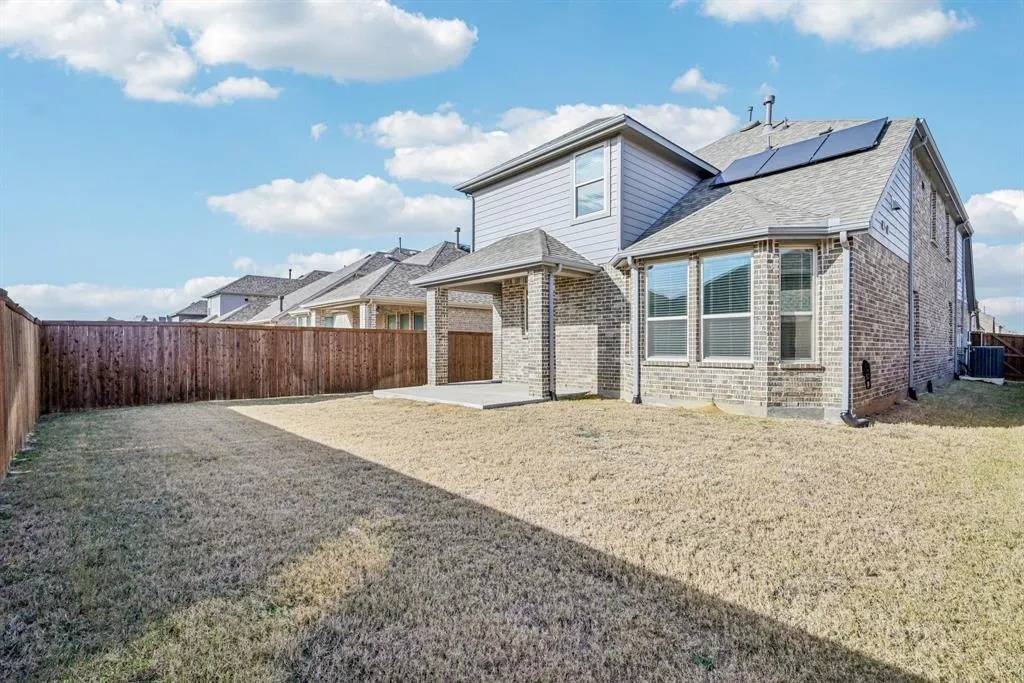 1920 Dappled Grey Avenue