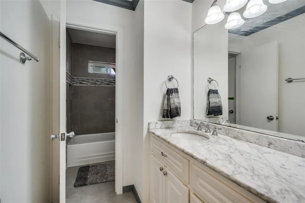 1008 Morningstar Trail