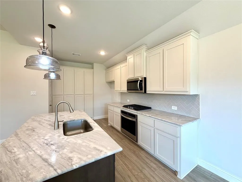 3806 Chicory Court