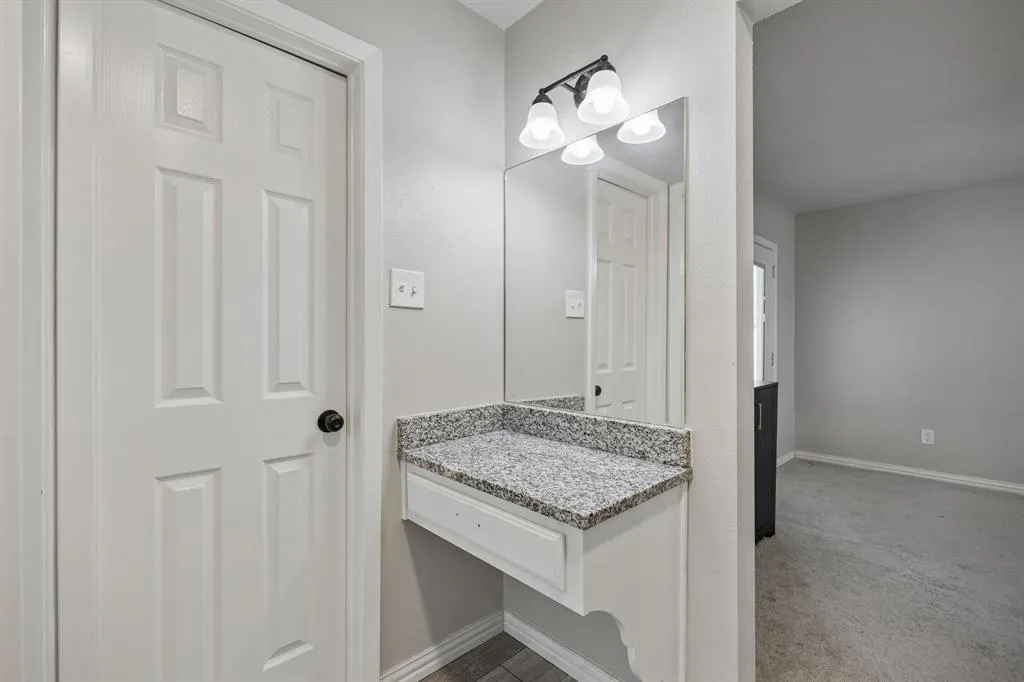 1605 Versailles Drive