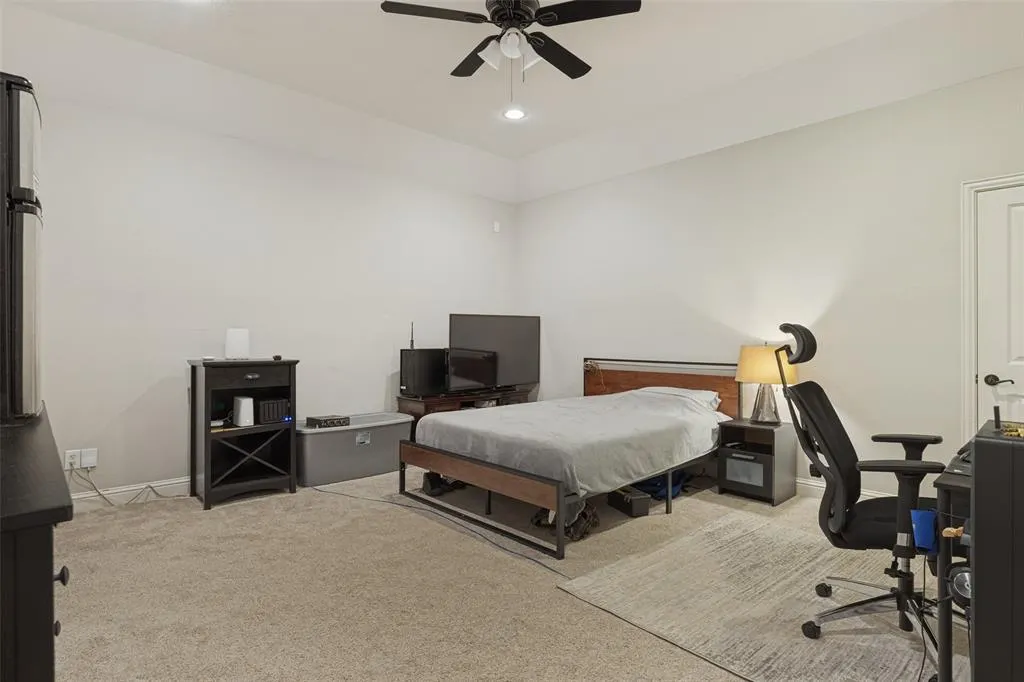 7501 Thistledown Drive